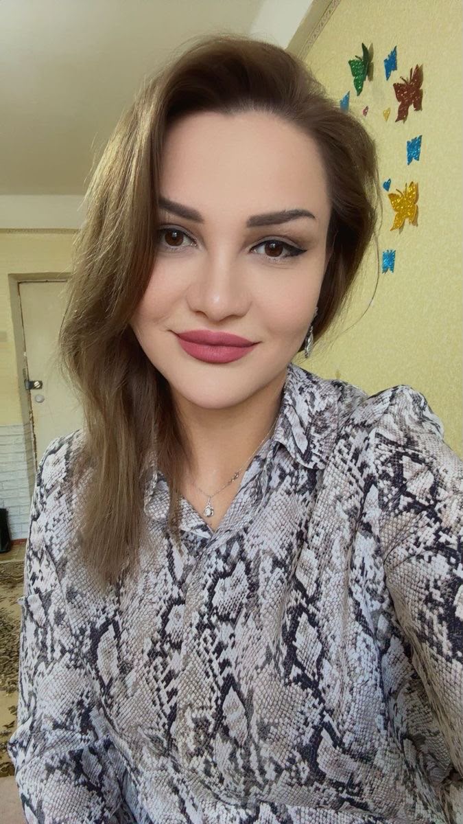 Ayşe Y.